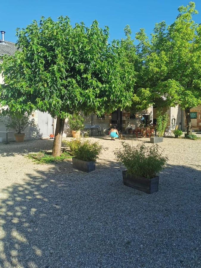 Chambres D'Hotes De La Pilatiere Persac Exteriér fotografie