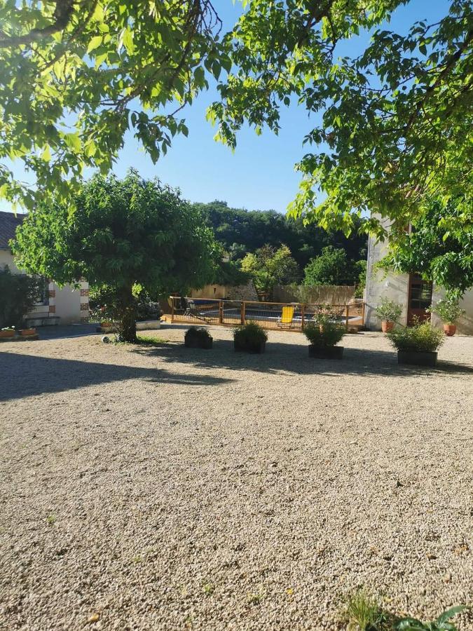 Chambres D'Hotes De La Pilatiere Persac Exteriér fotografie